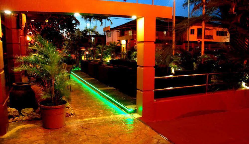 Hotel Elegance NV Paramaribo Exterior foto